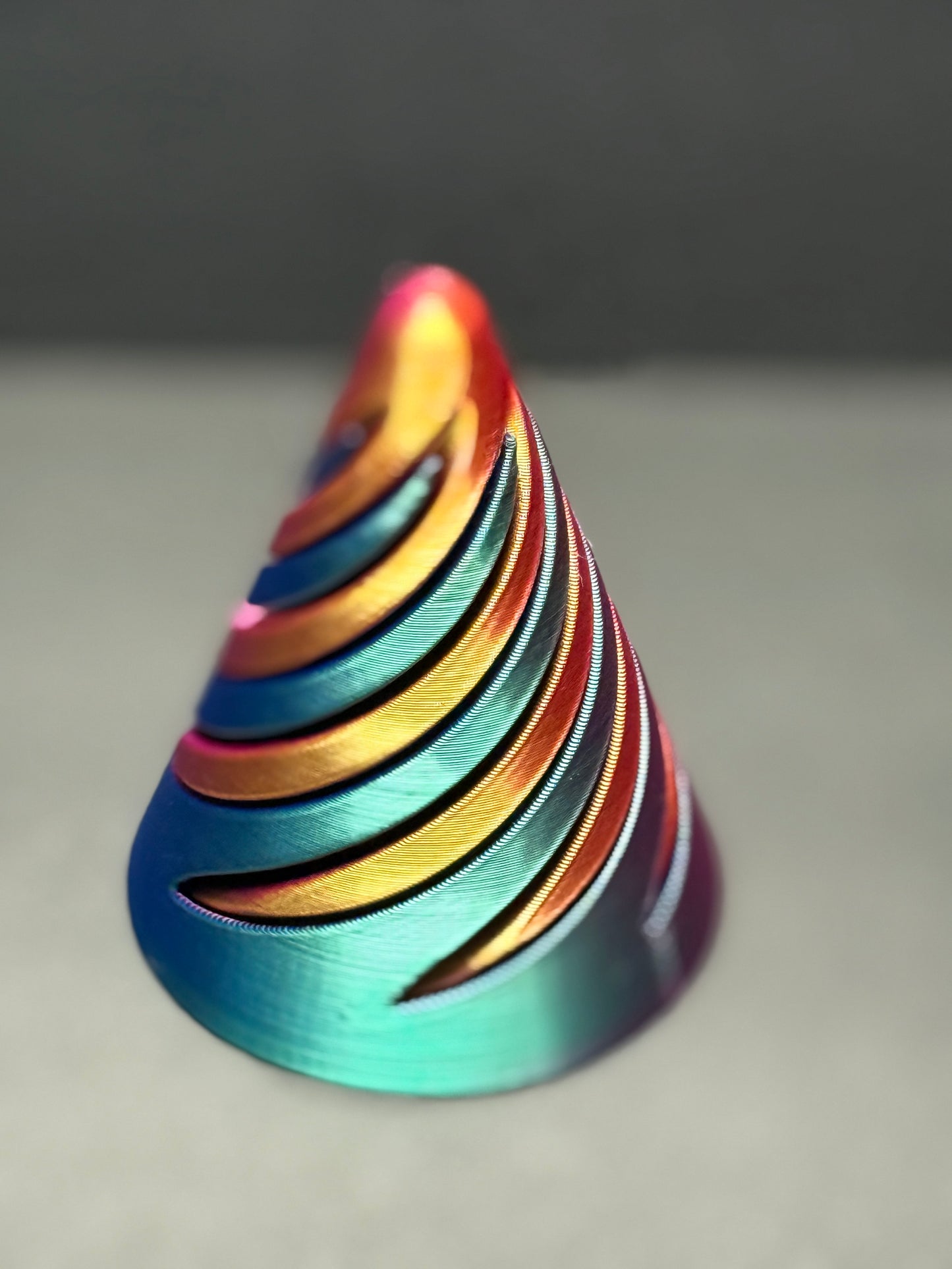 Fidget Toy - Twisty Cones