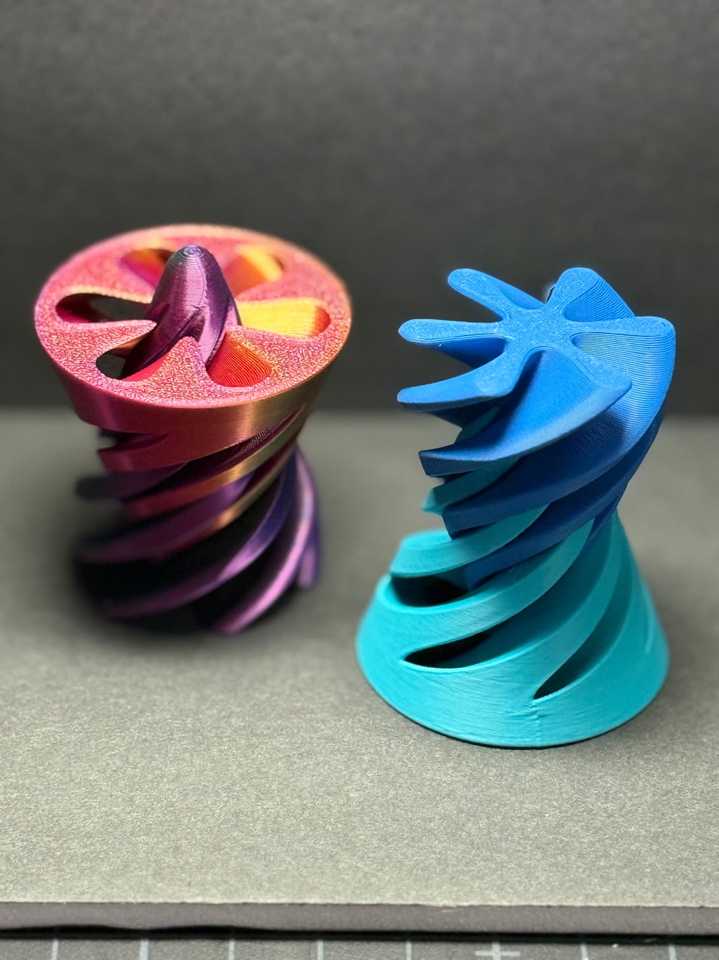 Fidget Toy - Twisty Cones