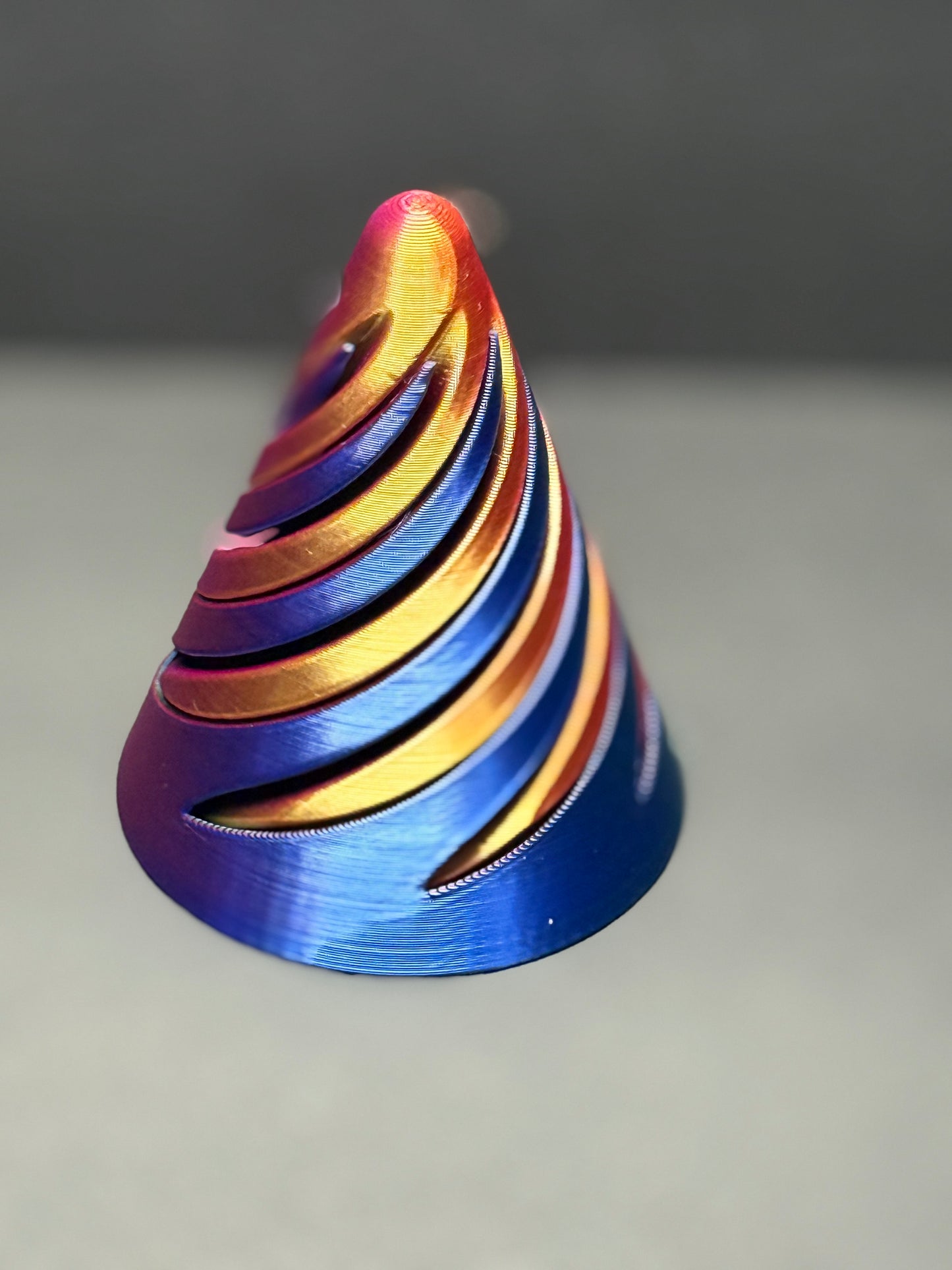 Fidget Toy - Twisty Cones